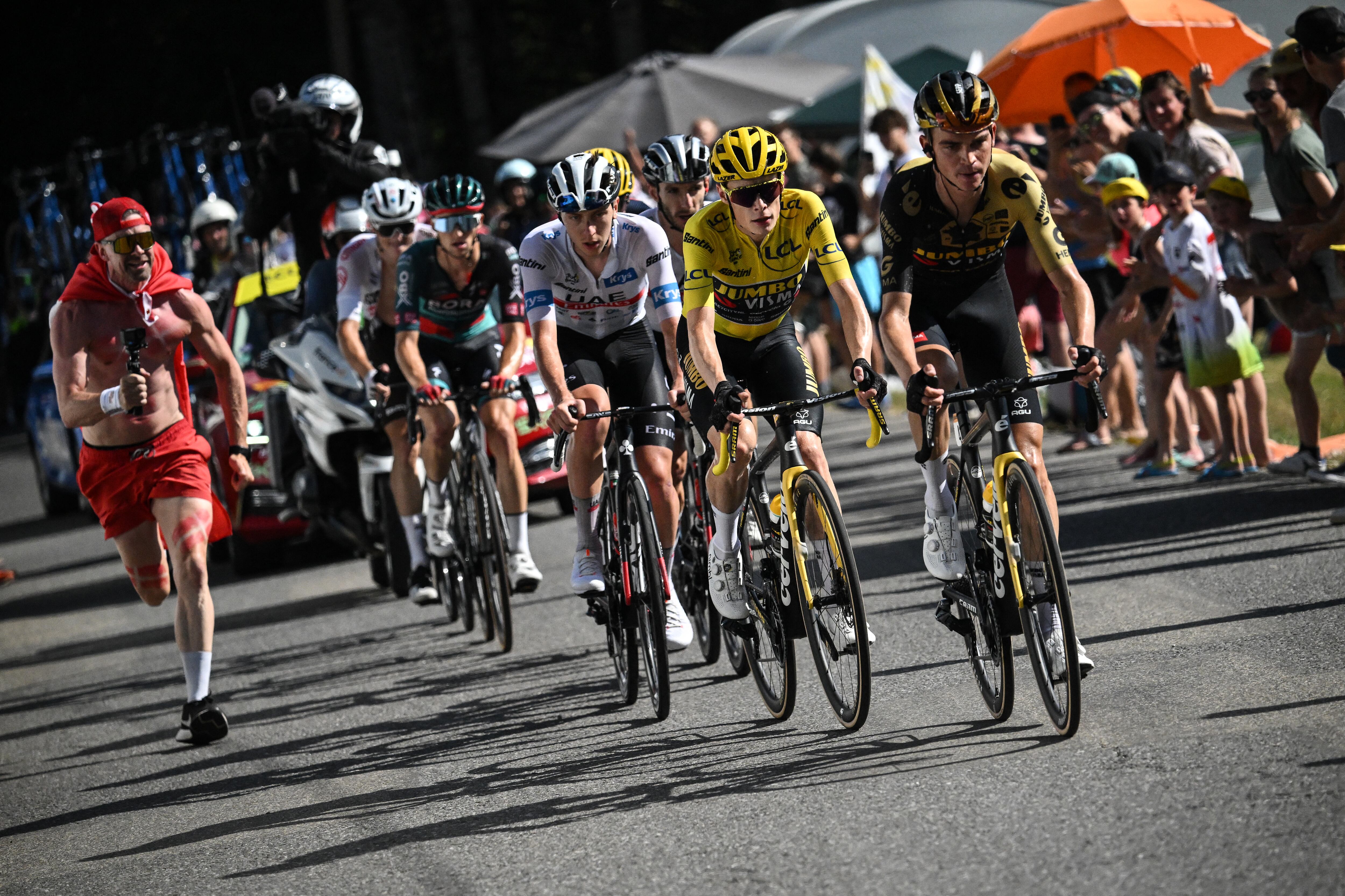 Jonas Vingegaard y Tadej Pogacar.