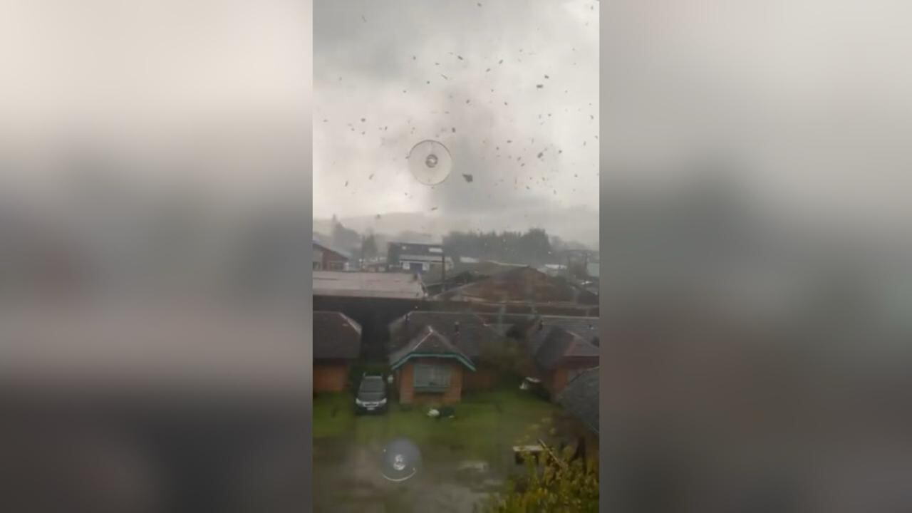 Fuerte tornado en Puerto Varas, Chile