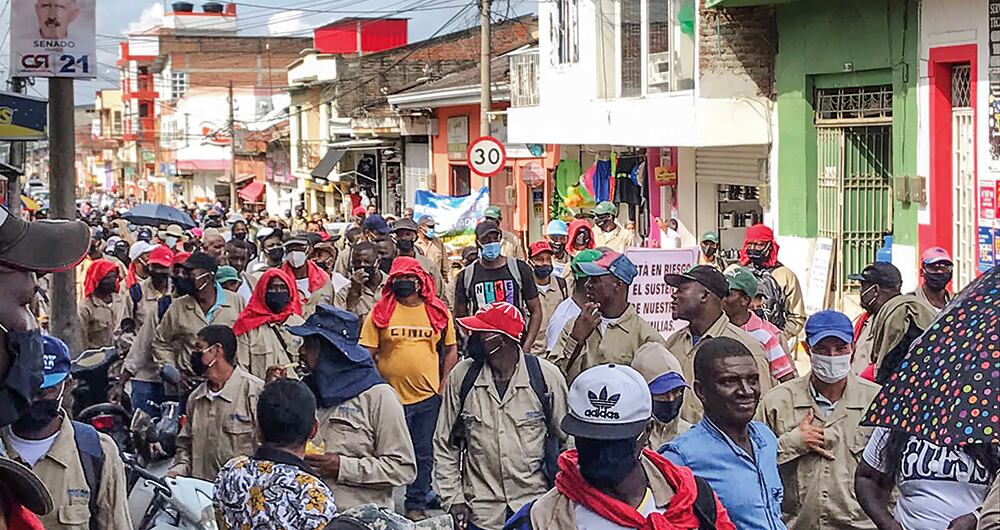 Una de las confrontaciones más violentas ocurrió hace pocos días en la vereda Llano de Tabla de Guachené, donde las negritudes son el 98 por ciento de la población.