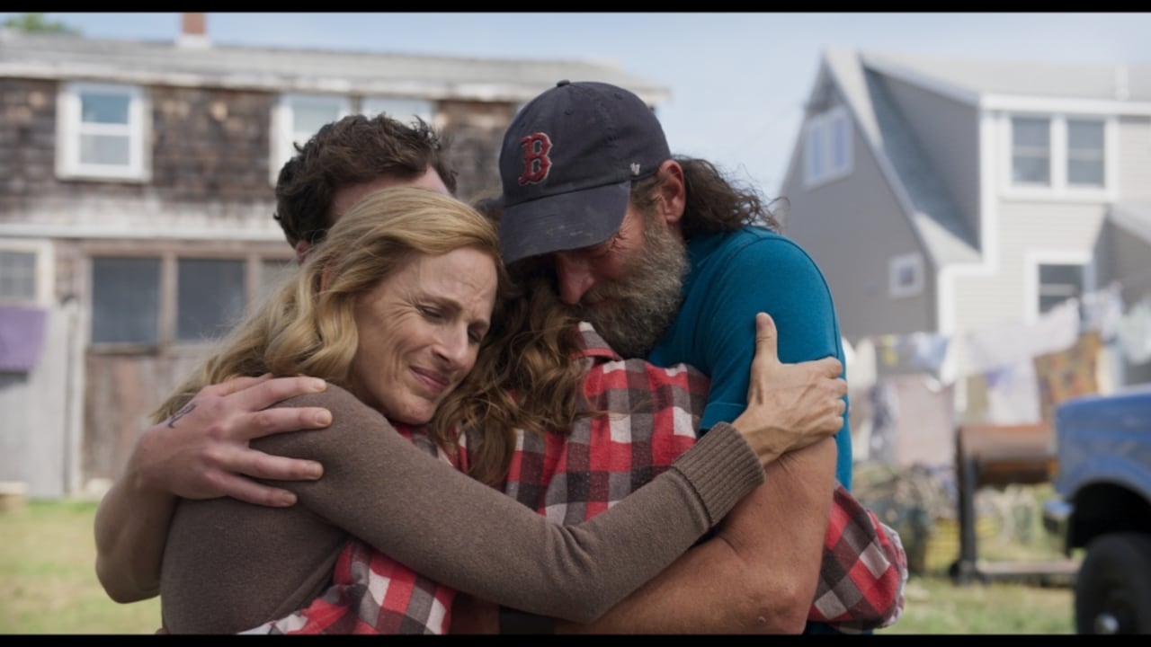 CODA es una sigla en inglés que traduce "Hijo/a de padres sordos".