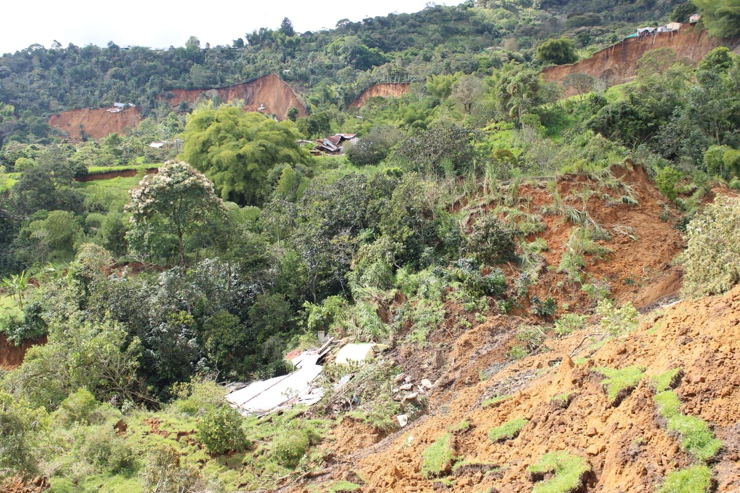 La vía afectada es del orden nacional