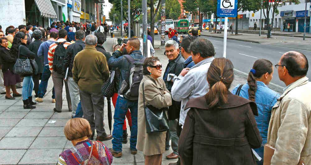 Las personas deben recibir la información clara y veraz de parte de los fondos privados.