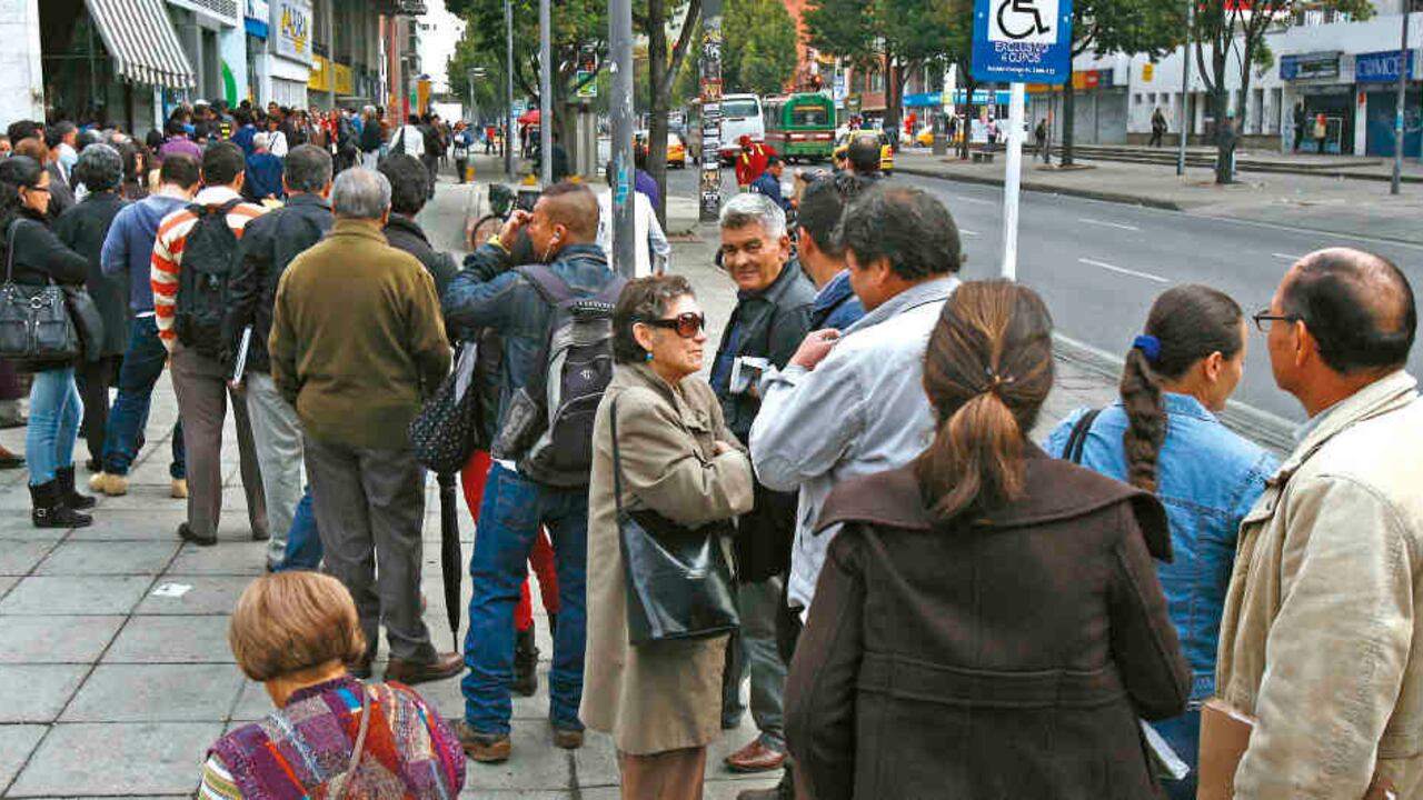 Las personas deben recibir la información clara y veraz de parte de los fondos privados.