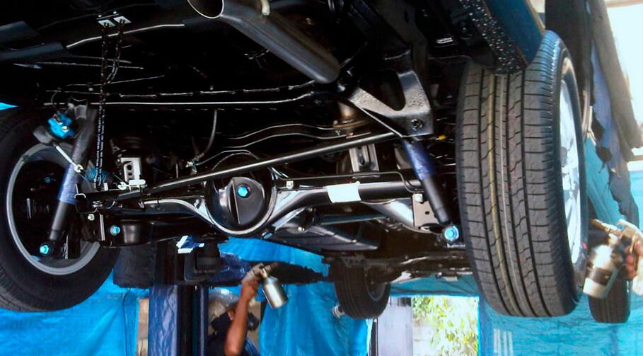 Esta es una de las formas más fáciles para lavar el chasis.