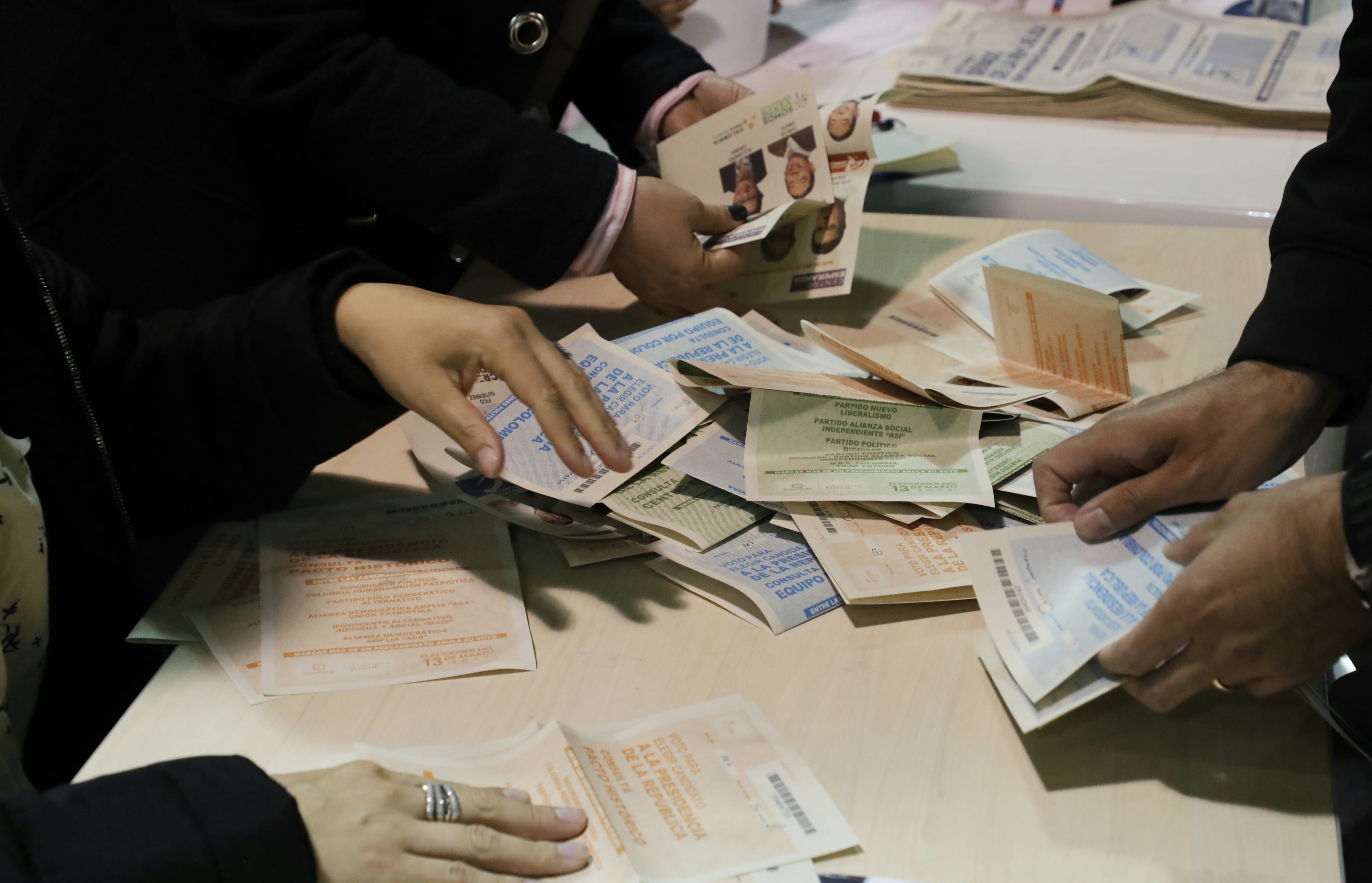 Cierre de votaciones en Corferias