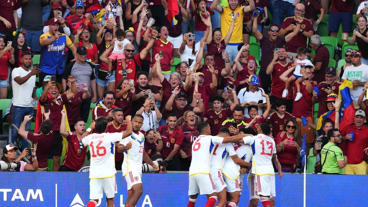 Venezuela logró pasar a la siguiente fase como líderes de su grupo.