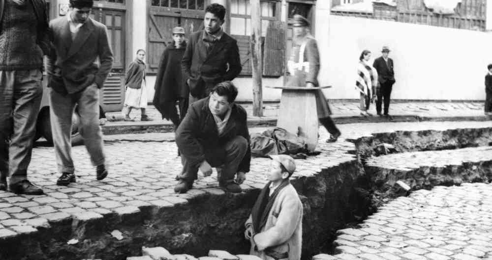 Según al Instituto para la Resiliencia ante Desastres, el terremoto dejó más de 5.700 muertos y daños por más de 700 millones de dólares.