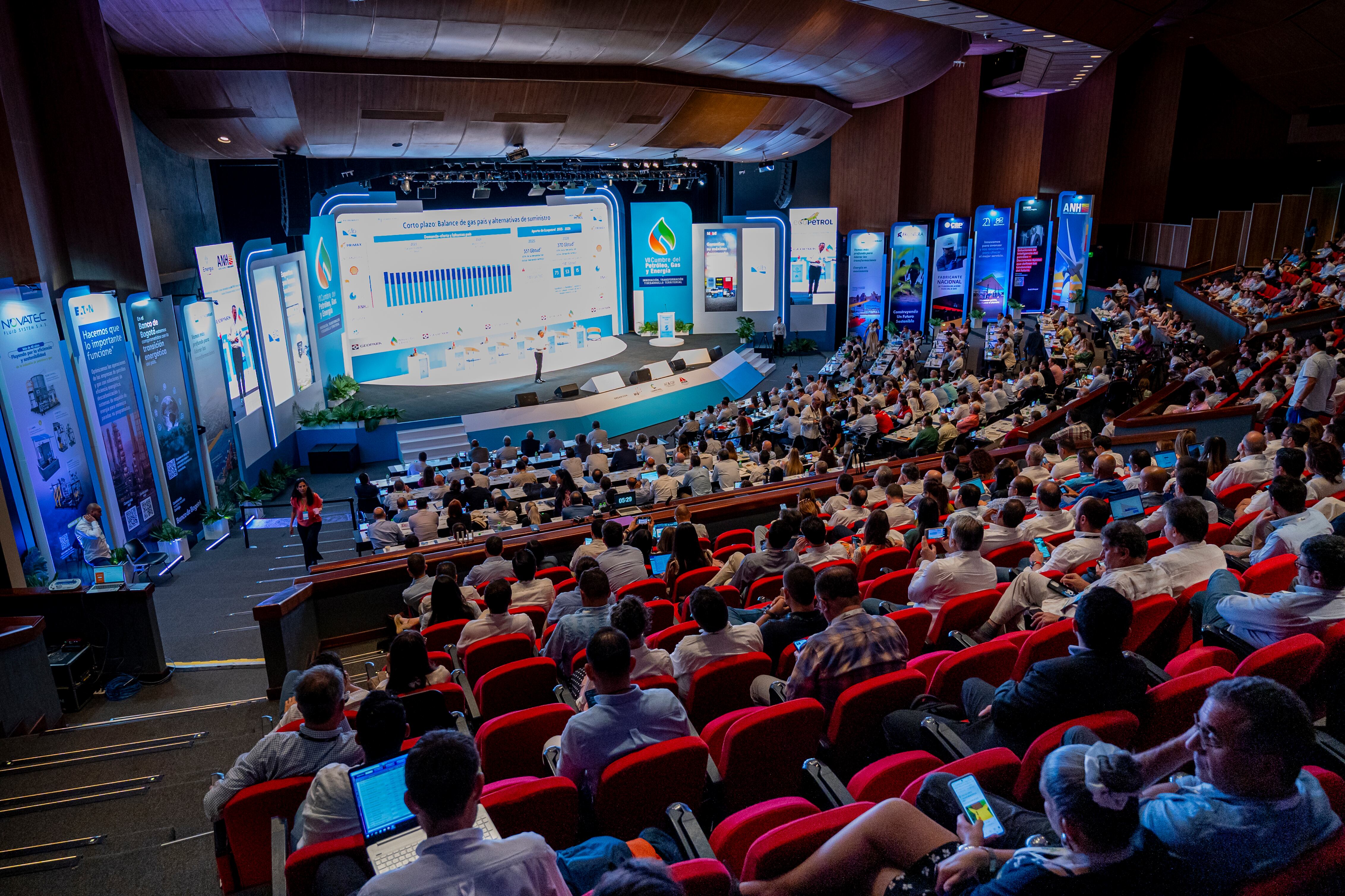 Cumbre de Petróleo, Gas y Energía