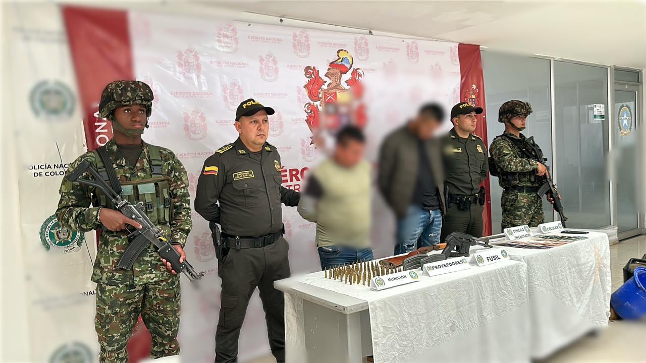 Destruyen dos laboratorios y detienen a dos personas en San Lorenzo, Nariño.