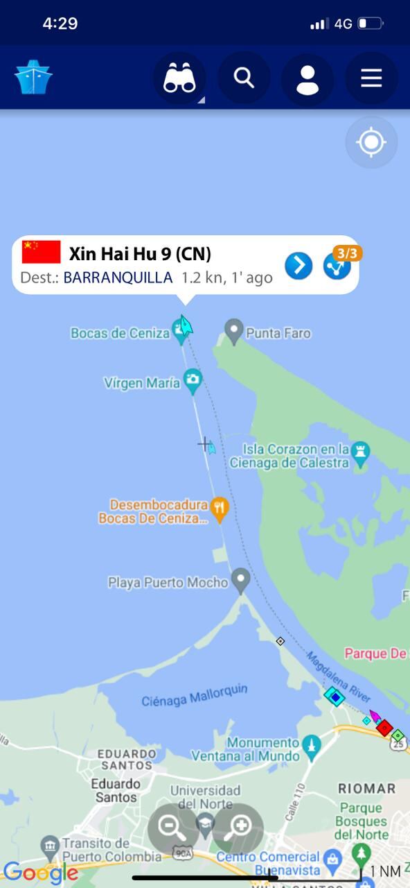 Imagen de supervención de trabajos de la draga china sobre el Río Magdalena.