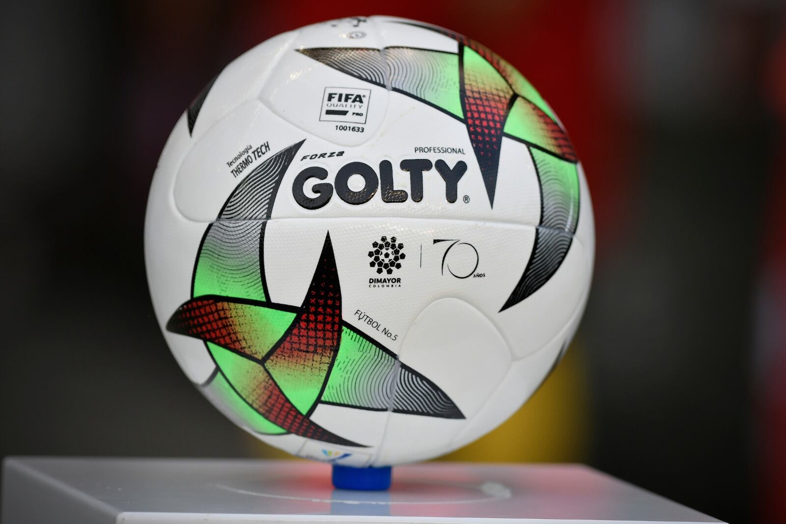 El fútbol colombiano se ha manchado con violencia por parte de vándalos que se hacen llamar hinchas