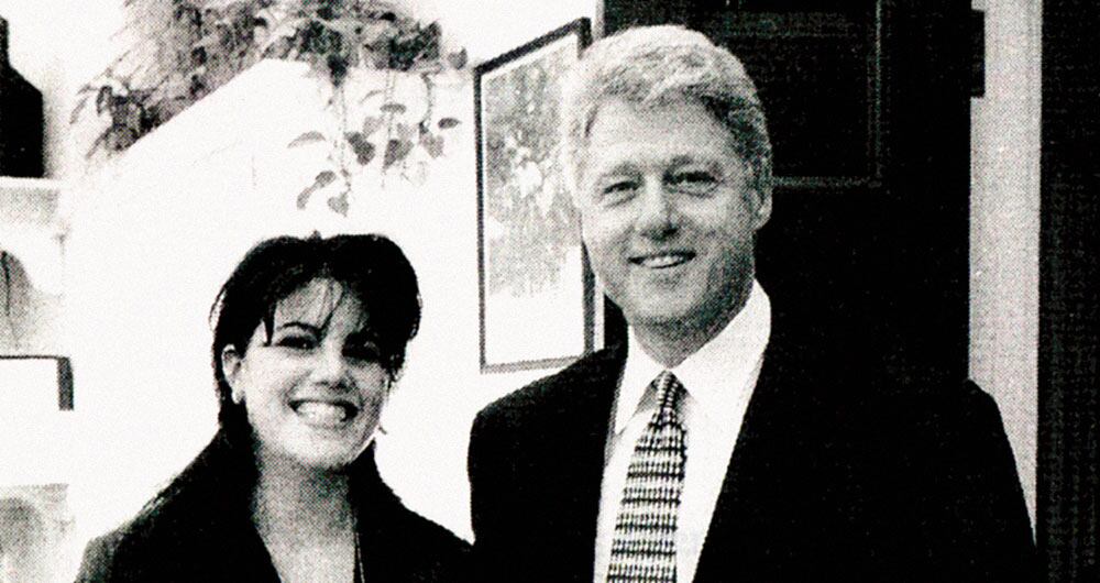 Mónica, cuando tenía 22 años, le mostró sus calzones al presidente y le dijo: “Estoy tragada de usted”.