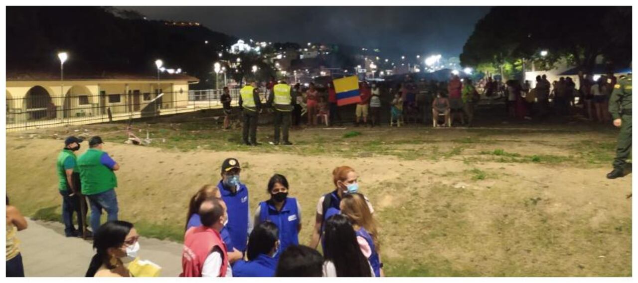 Unas 200 personas buscaban invadir un predio público en el norte de Bucaramanga.