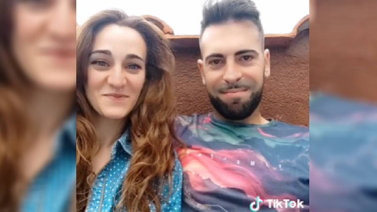 Los hermanos tienen dos hijos de cinco y tres años.