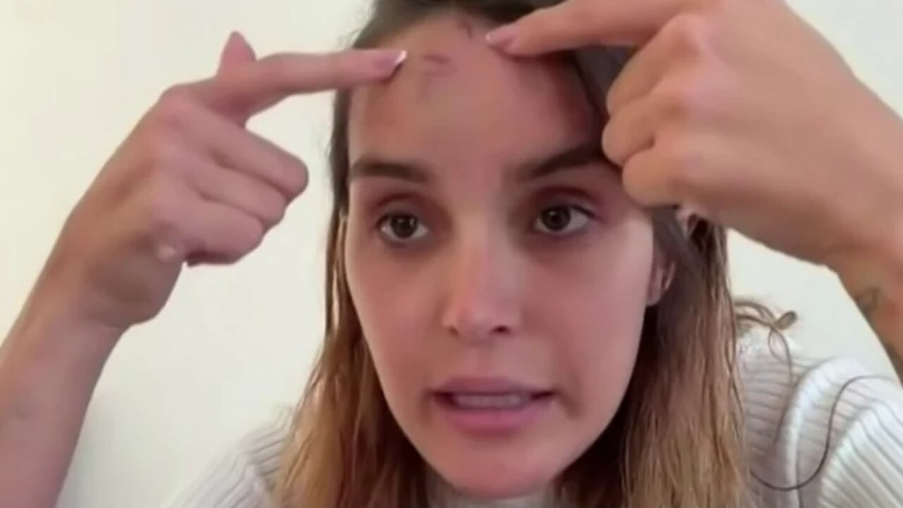 Andrea del Val dio detalles de la situación que habría vivido con su estilista.