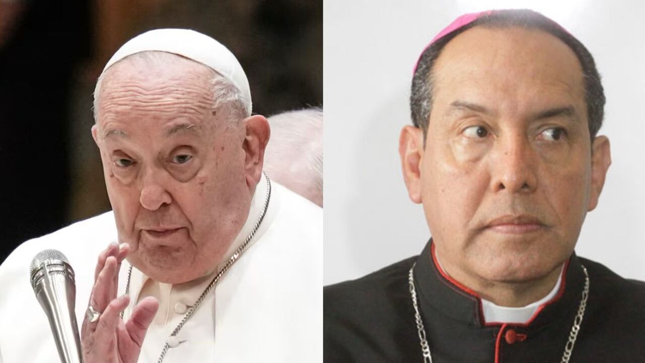 Papa Francisco y Monseñor Pablo Emiro Salas.