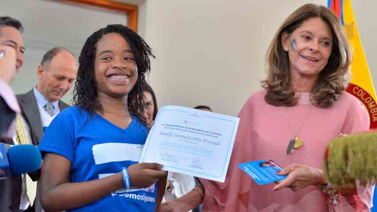 "Me siento muy feliz por esta oportunidad de ser Vicepresidenta por un día"