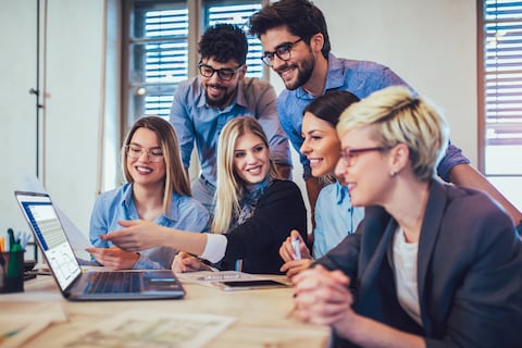 Las empresas hoy necesitan
equipos que experimenten, fallen rápido y aprendan rápido.