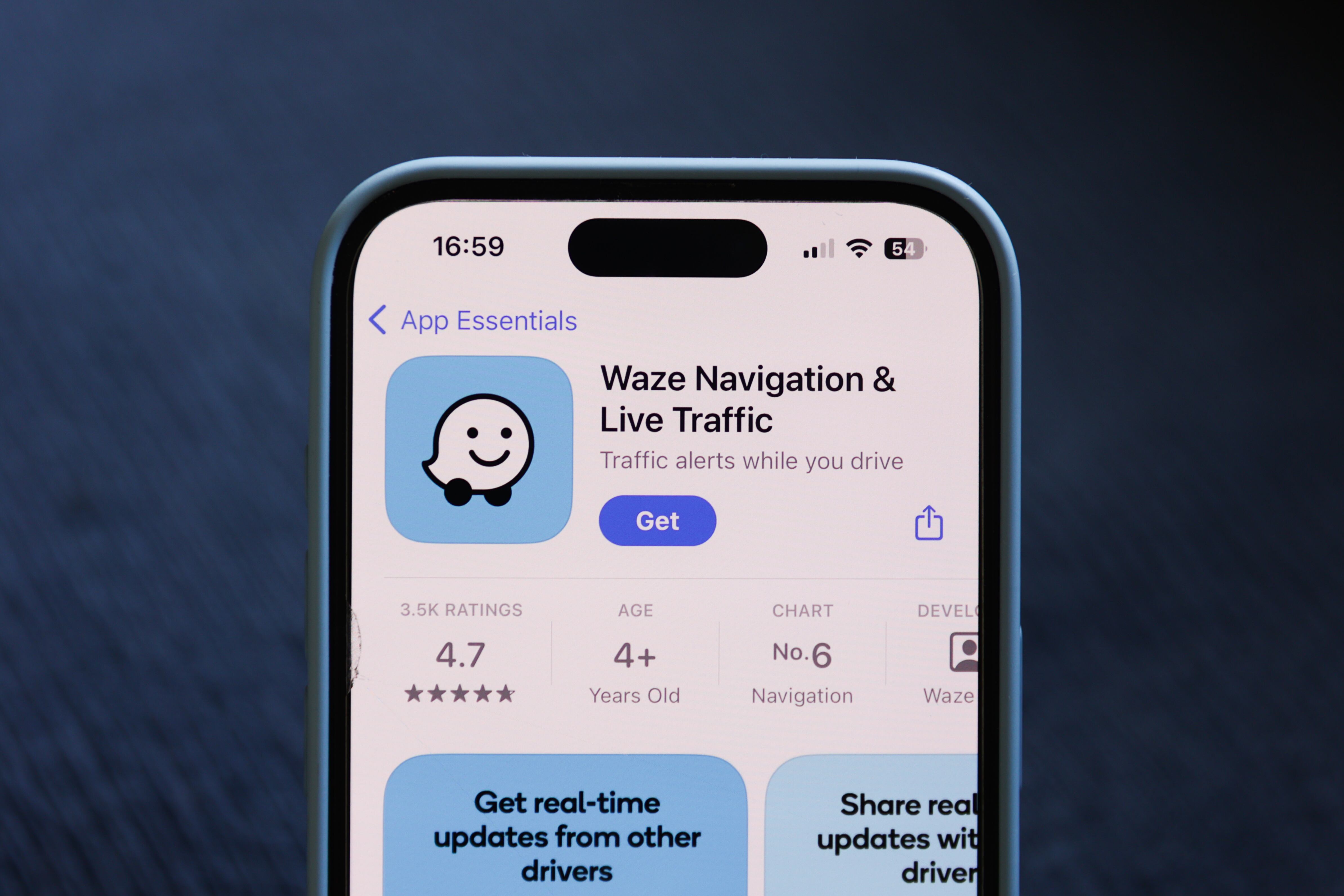 Waze es una aplicación que ofrece información sobre el tráfico en tiempo real.