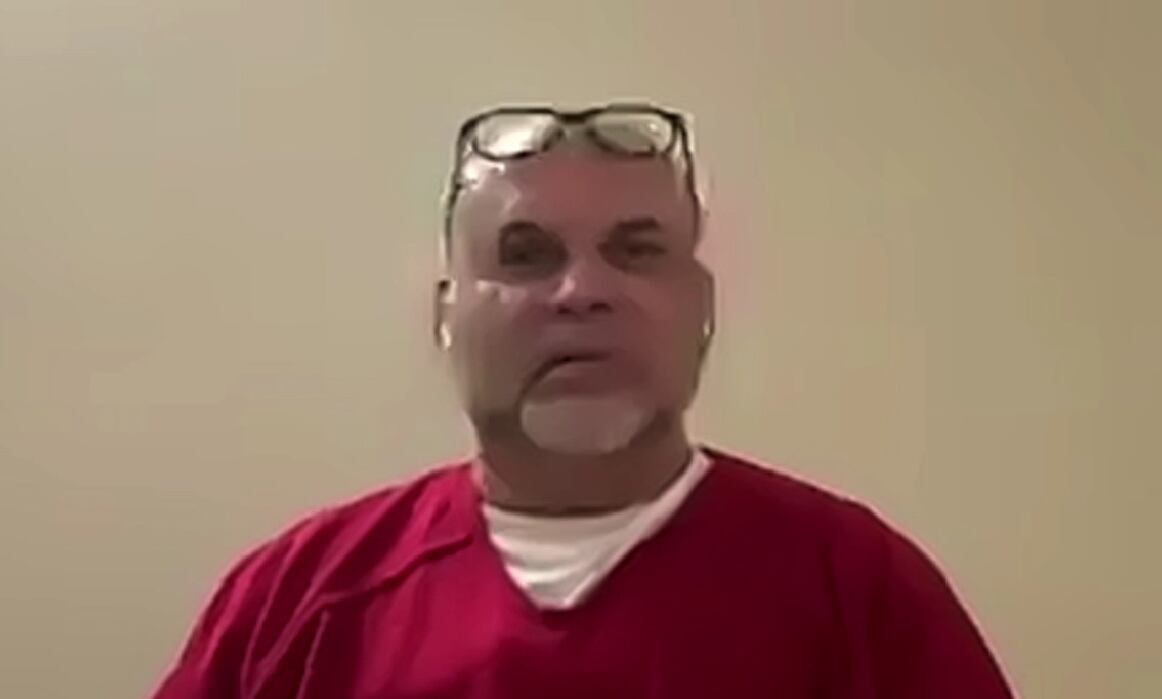 Imagen tomada del video enviado por Salvatore Mancuso al presidente Gustavo Petro.