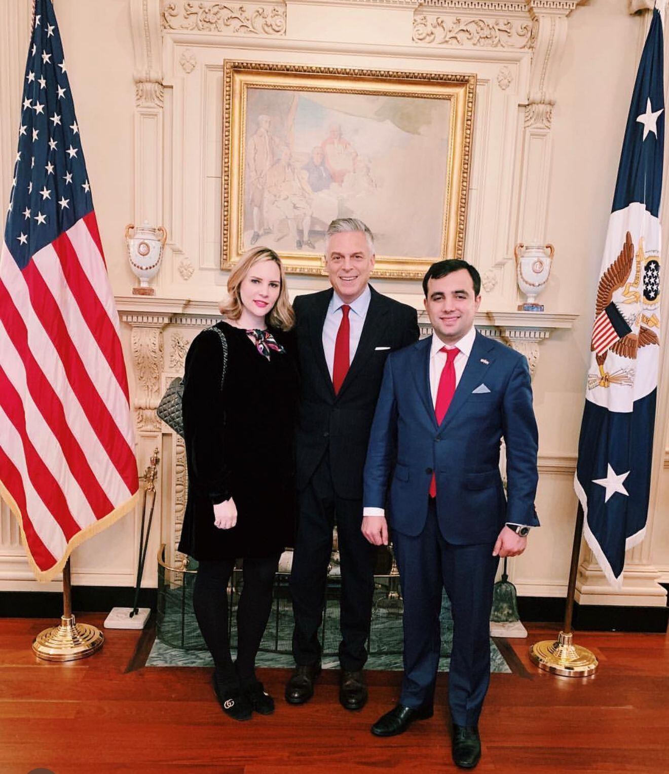 Elizabeth Huntsman (izquierda), Eduardo Hernández Incháustegui (derecha).