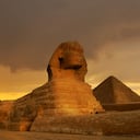 El complejo de la Esfinge y la Pirámide de Giza, Egipto.