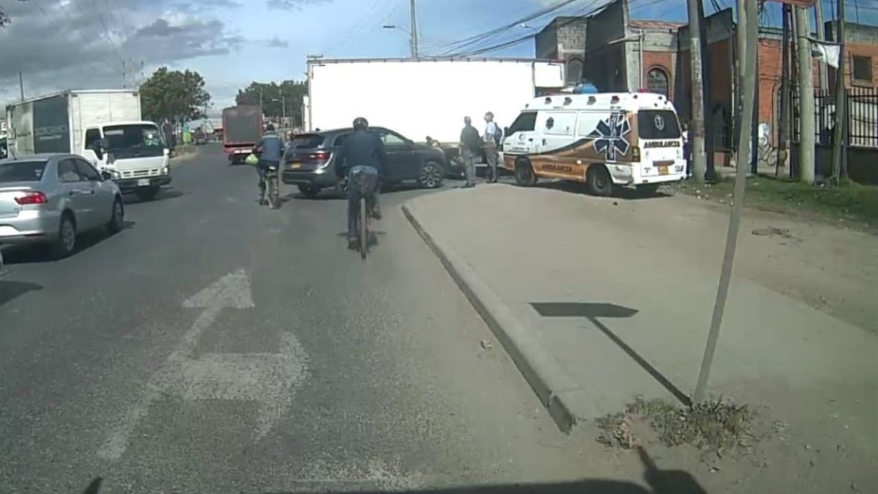 Accidente en la calle 13, en la ciudad de Bogotá.