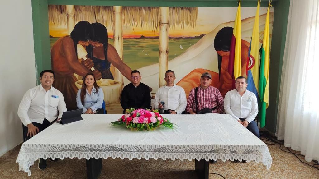 Ministerio de Vivienda entrega acueducto en Alpujarra, Tolima