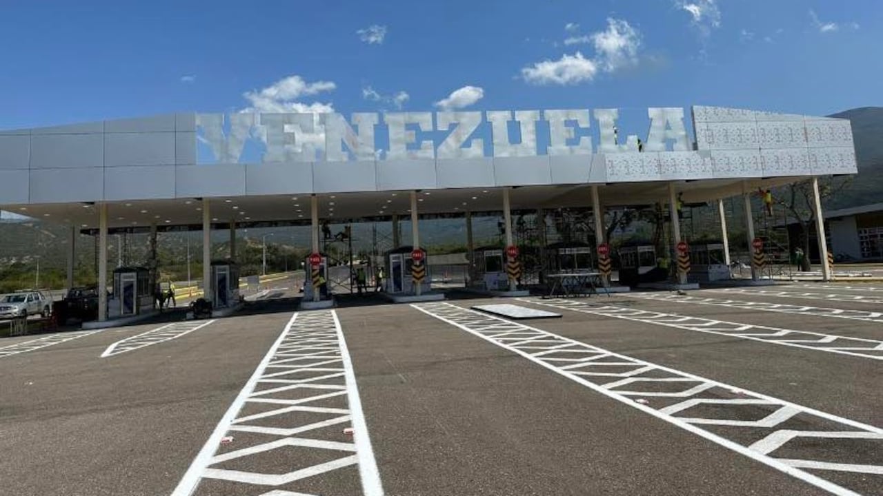 Se espera la visita de ambos presidentes en este puente que conecta a Colombia y Venezuela.