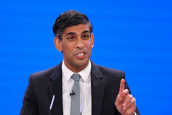 Su crítica contra las personas transgénero ha ido más allá: "No debemos dejarnos intimidar creyendo que las personas pueden ser del sexo que quieran. No pueden: un hombre es un hombre y una mujer es una mujer, es de sentido común".