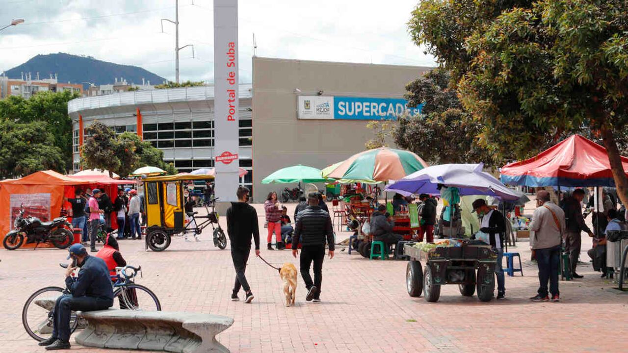 Suba, Barrios Unidos y Engativá realizaron el tercer ciclo de confinamiento por localidades en Bogotá. Foto: Guillermo Torres / SEMANA.
