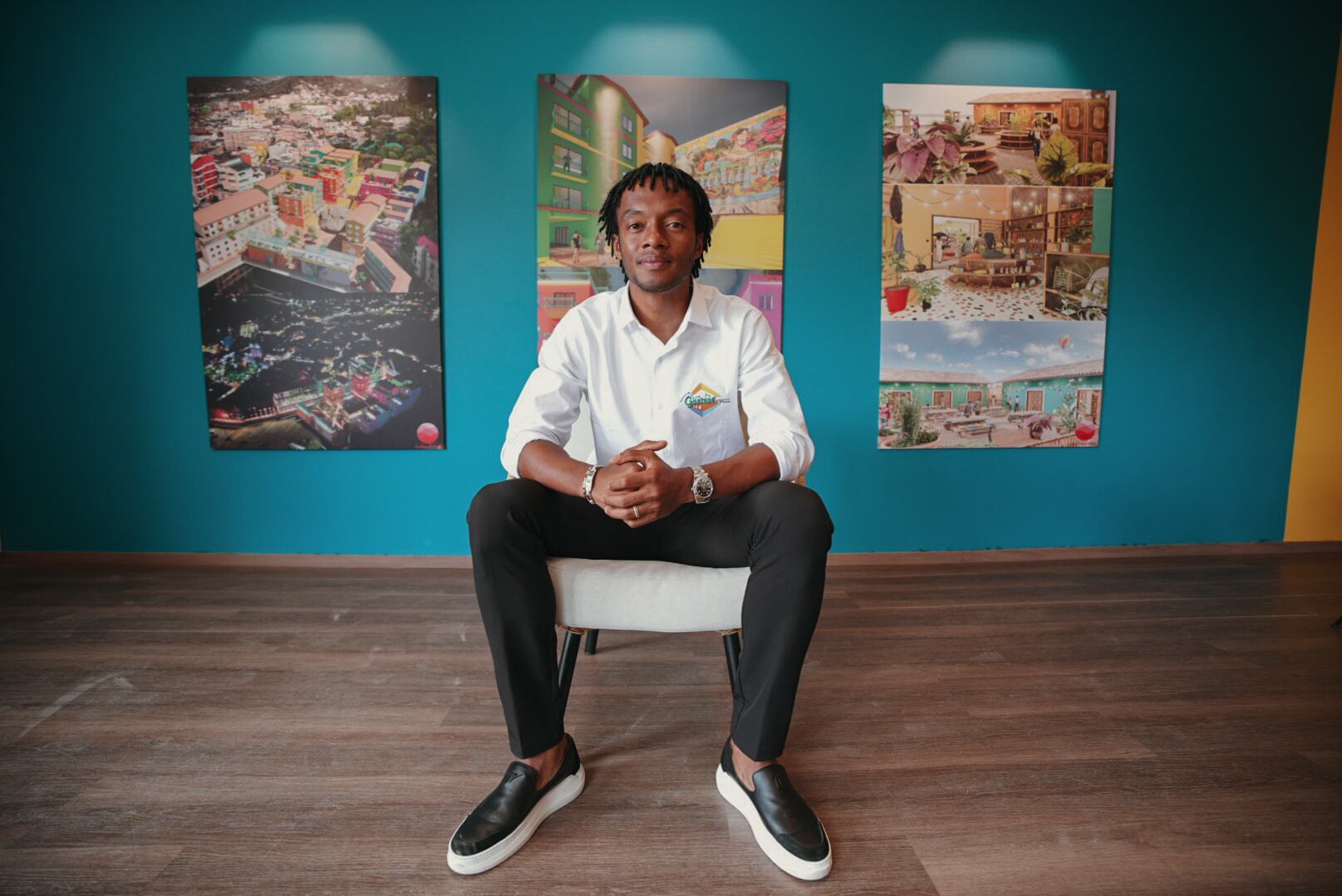 Juan Guillermo Cuadrado, Guatapé plaza