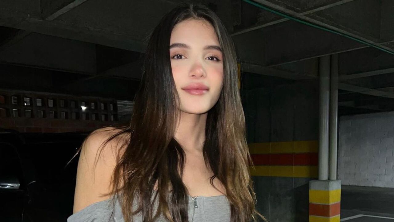 Mara Cifuentes aseguró que su abdomen es natural