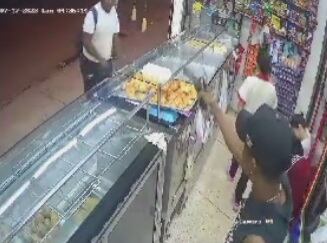 Robo en el barrio Compartir, oriente de Cali.