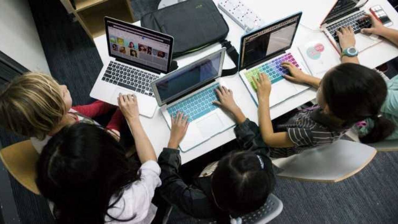 El uso de tecnología está fomentando los gases efecto invernadero. Foto 123RF.