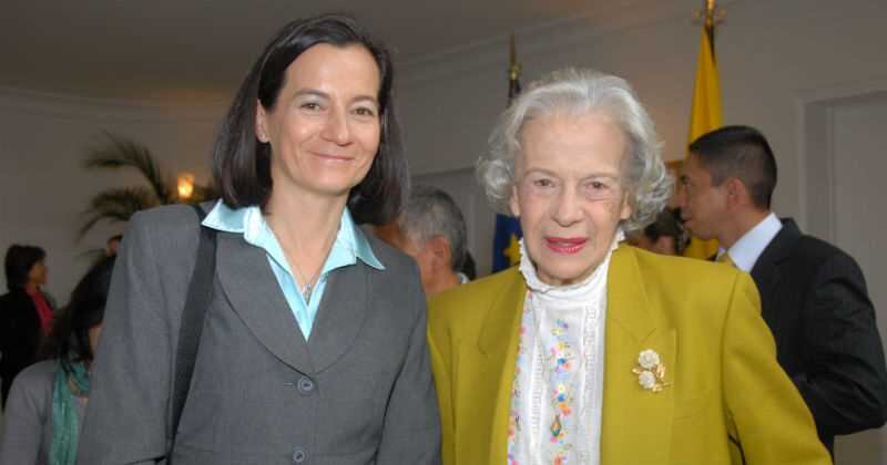 "En ciertas ocasiones me he sentido sola, en especial después de la muerte de mi madre. En algunos momentos he sentido que no me puedo ni enfermar, justamente por la necesidad de sacar adelante a mi hijo".