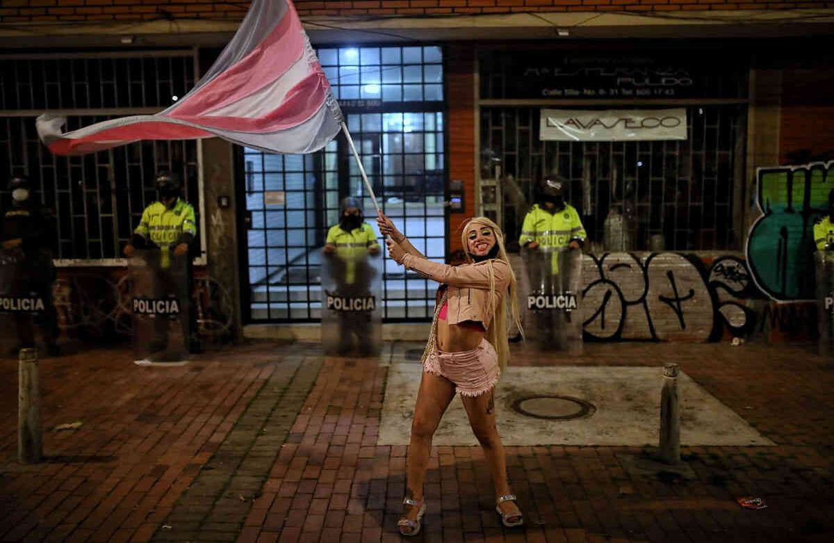 El recorrido finalizó en el parque de los Hippies Esteban Vega/ SEMANA 