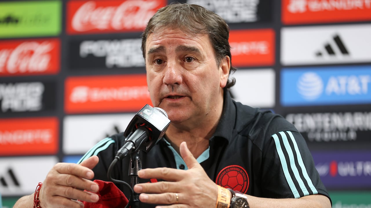 Néstor Lorenzo, entrenador de la Selección Colombia, en rueda de prensa.