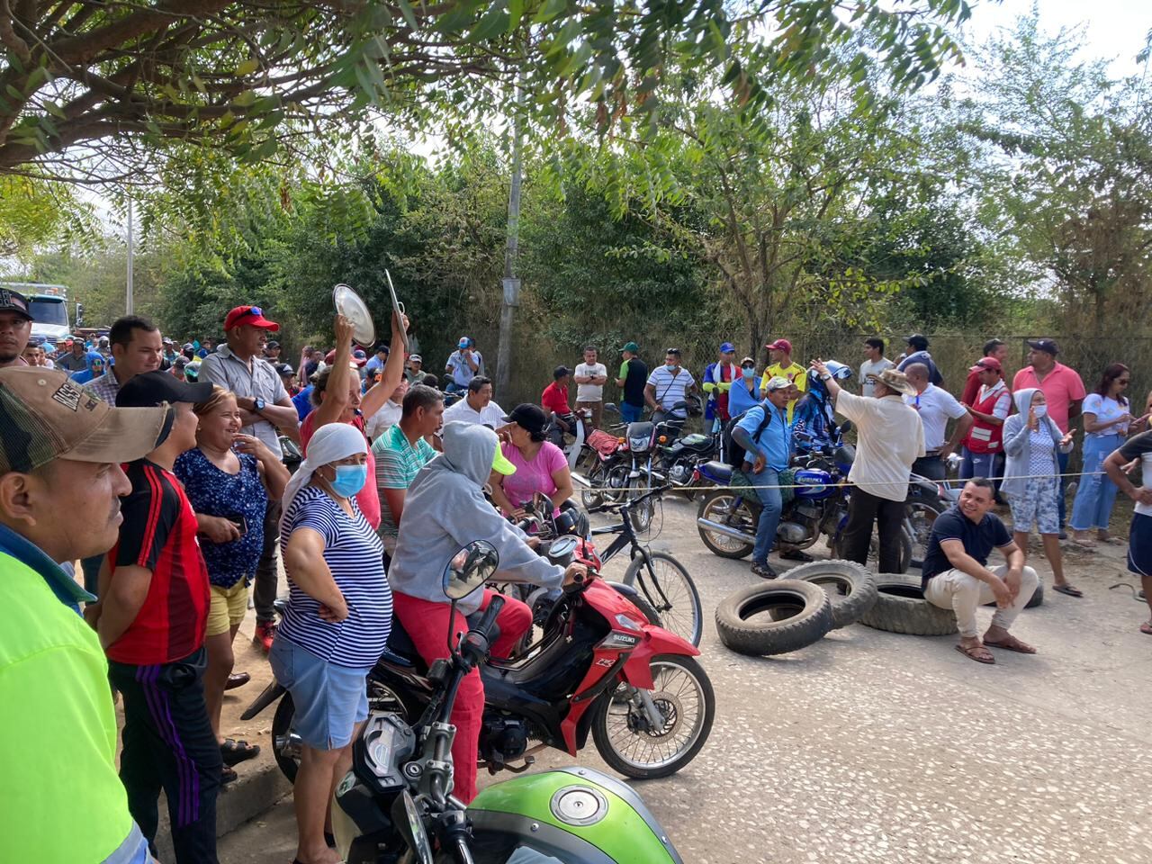 Bloqueos en el municipio de Sahagún.