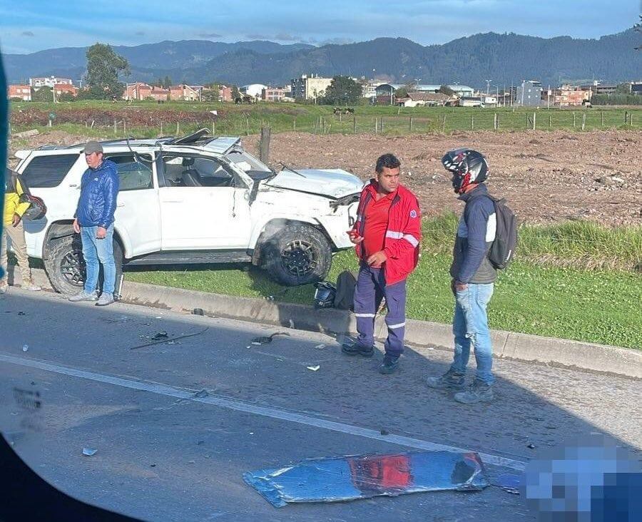 El hecho se presentó en la vía Cajicá - Zipaquirá.
