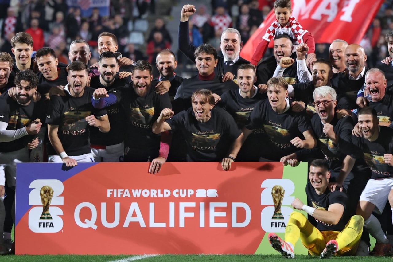 Los jugadores de Croacia celebran el pase al Mundial 2026 en Rijeka.