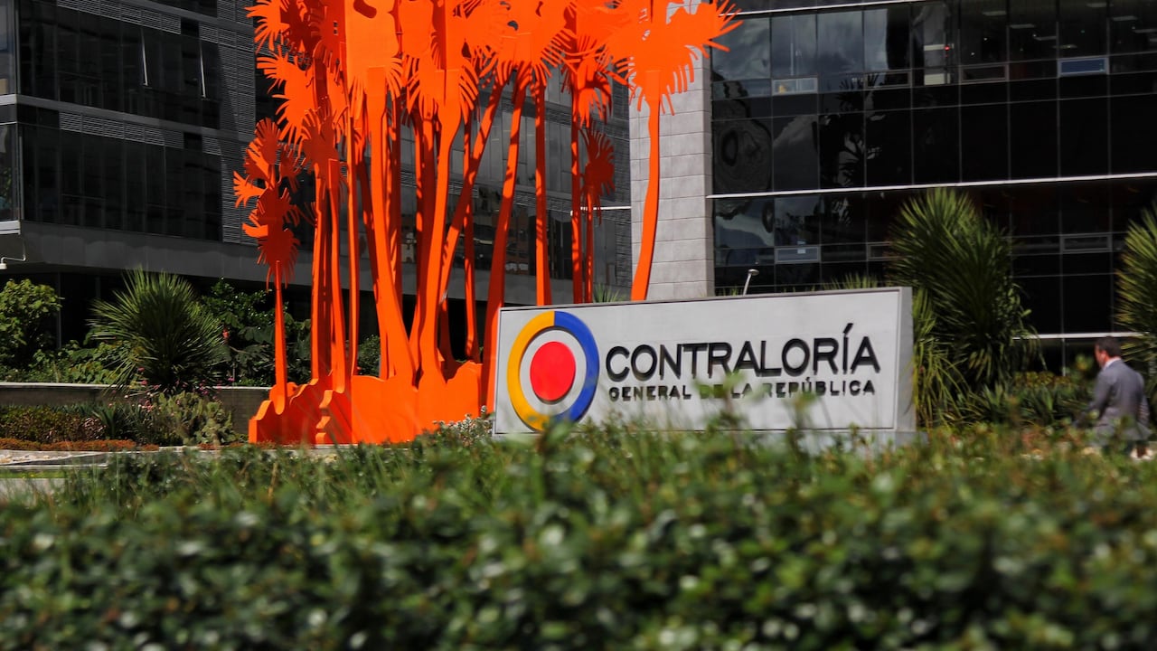 Fachada del edificio de la Contraloría General de la República.