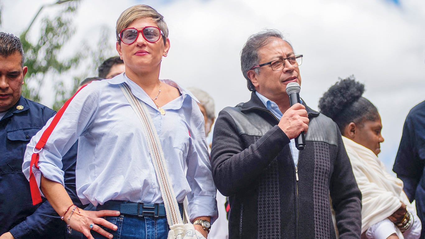 Según Eva Ferrer, el expresidente Gustavo Petro sabía de gran parte de las movidas de su expareja.