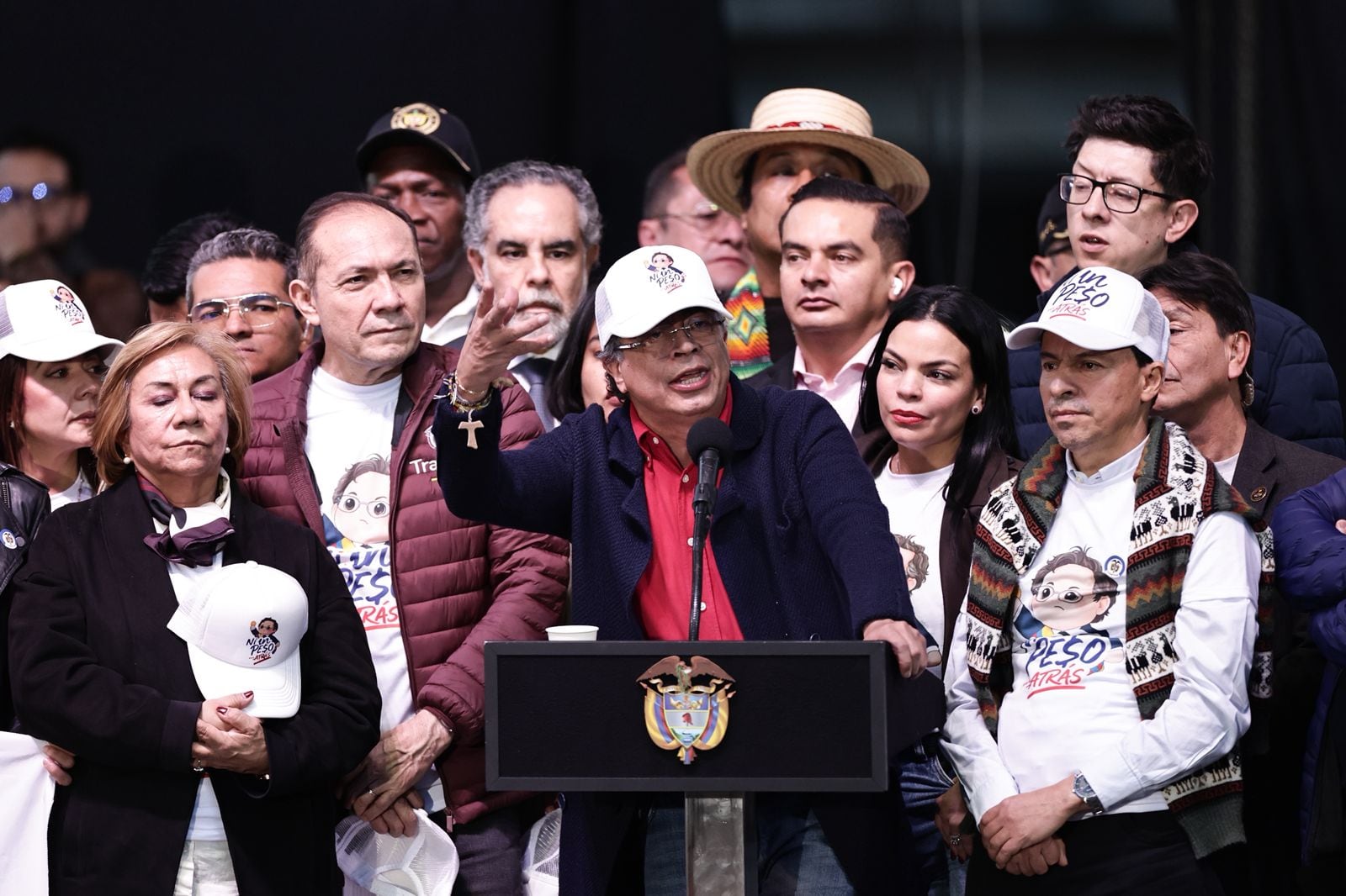 Marcha por la defensa del salario mínimo vital, presidente Gustavo Petro en la Plaza de Bolívar.