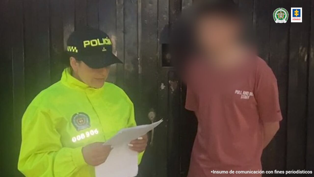 Hombre habría amarrado de pies y manos a una menor para abusarla sexualmente frente a una bebé; escalofriantes detalles de lo ocurrido
