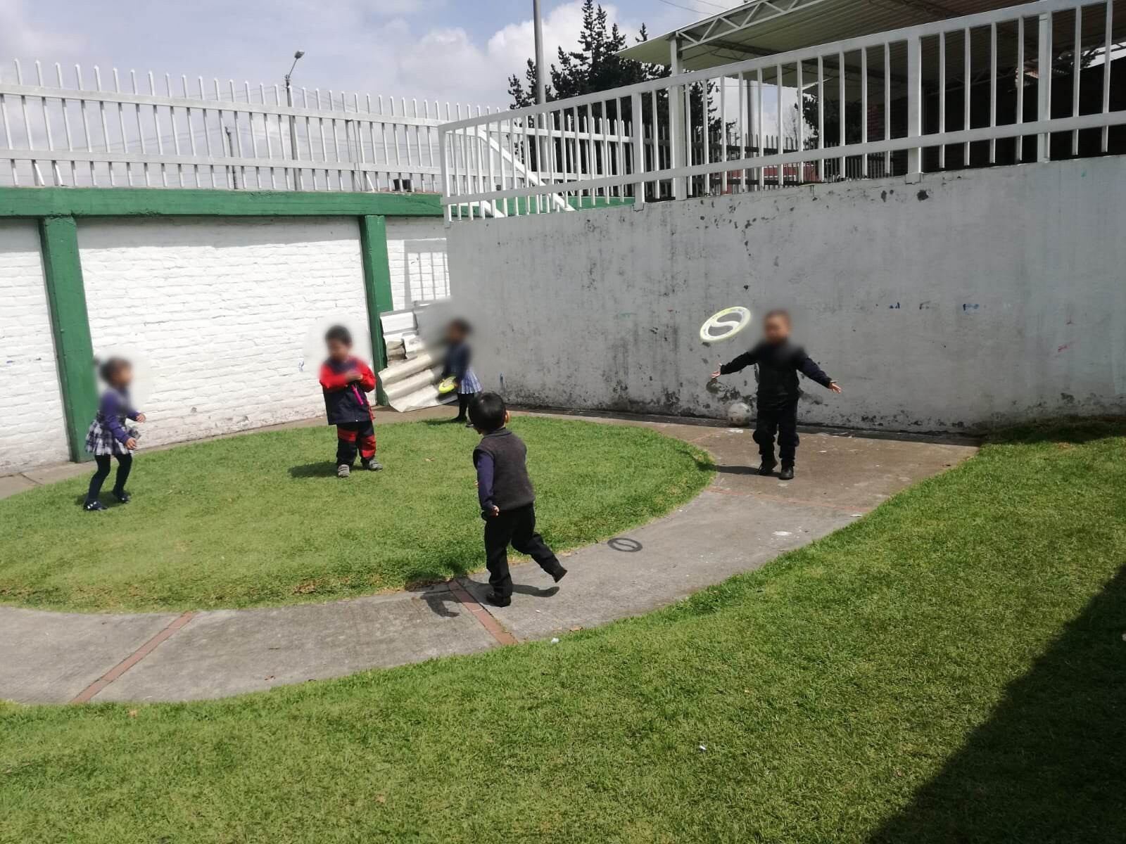En muchos jardines no hay material didáctico para realizar las actividades con los niños.