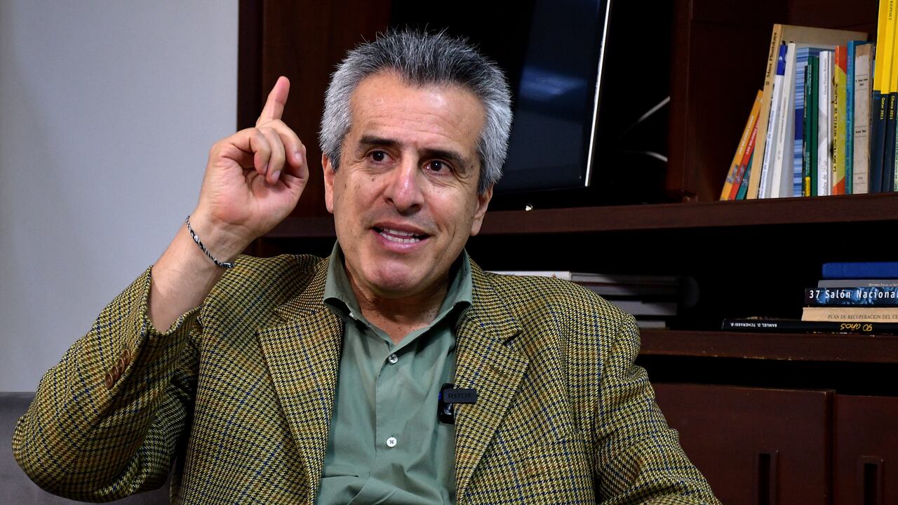 El ministro del Interior, Luis Fernando Velasco.