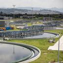 PTAR Salitre tiene el propósito de limpiar el 30% del agua del río Bogotá. Debió haber sido entregada en septiembre de 2021. Sin embargo, la EAAB se negó a aceptar la planta alegando problemas técnicos.