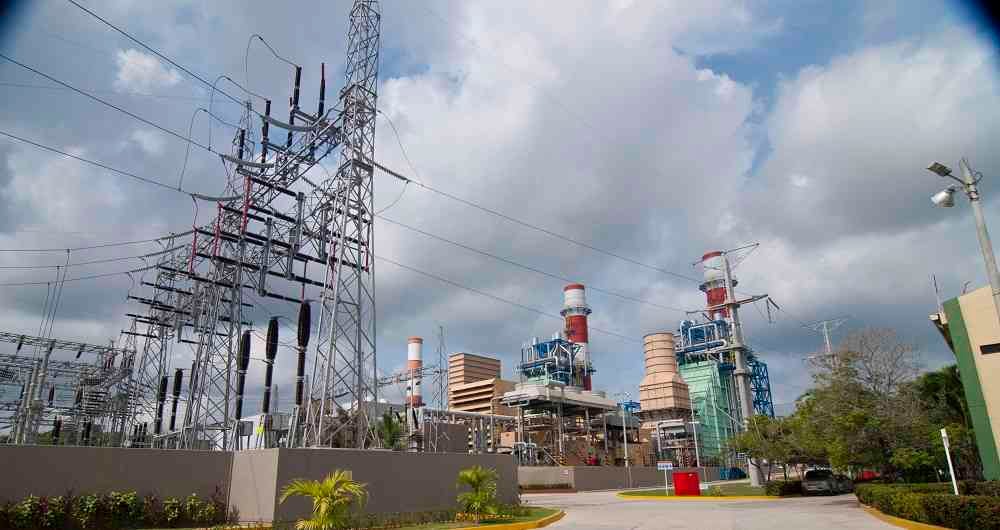 La termoeléctrica a gas El Tesorito, con una capacidad de 200 MW, avanza en un 70 % su construcción.