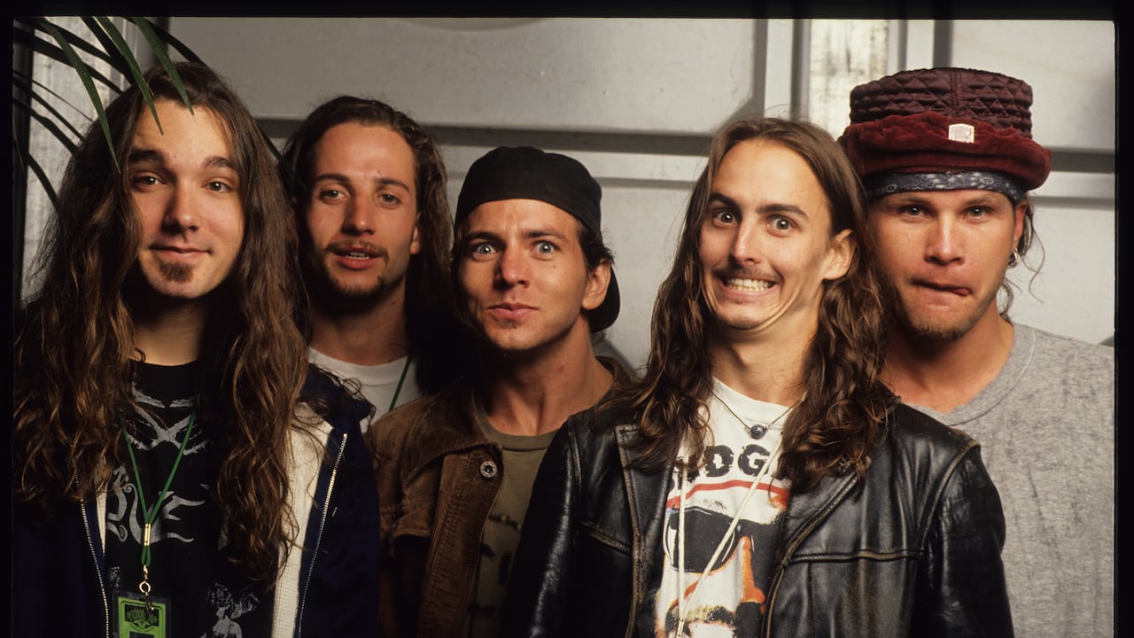 PEARL JAM